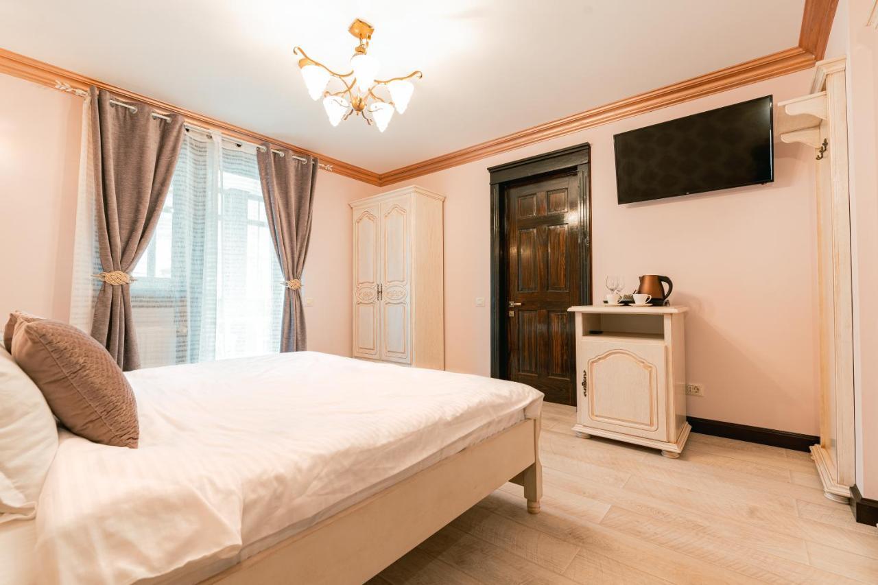 Vila Genia Campulung Moldovenesc Ngoại thất bức ảnh